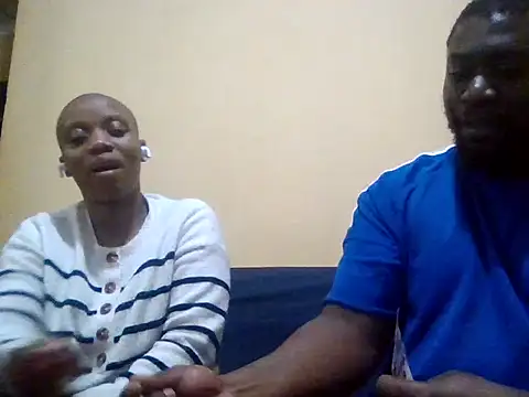 Snapshot of Cheeky_Vibes chatting on July 15, 2026, 4:34 pm Cheeky Vibes online show from July 15, 2026, 4:34 pm