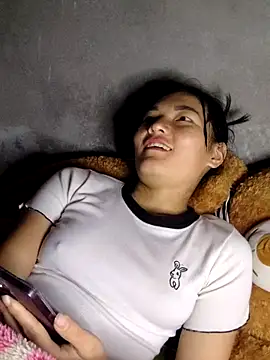 phuongxinhxan online show from February 6, 2026, 1:03 pm