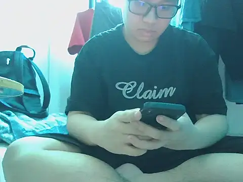 loveninja online show from April 8, 2026, 7:52 am