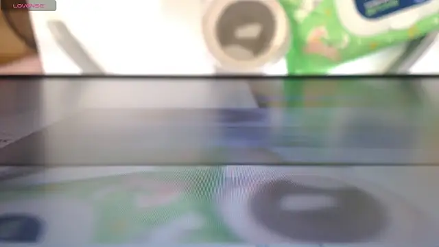 Hellen Miller   online show from September 20, 2025, 1:56 pm