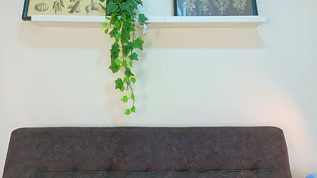 MyApril   online show from March 14, 2026, 12:32 pm