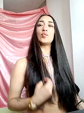 Snapshot of Miia__strog chatting on October 16, 2025, 7:59 pm Miia strog online show from October 16, 2025, 7:59 pm