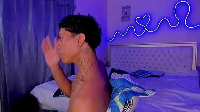 Glader31 online show from October 3, 2025, 10:29 pm