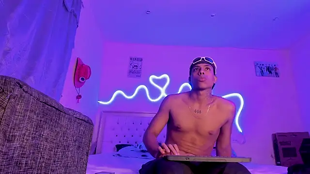 Glader31 online show from October 17, 2025, 9:50 pm