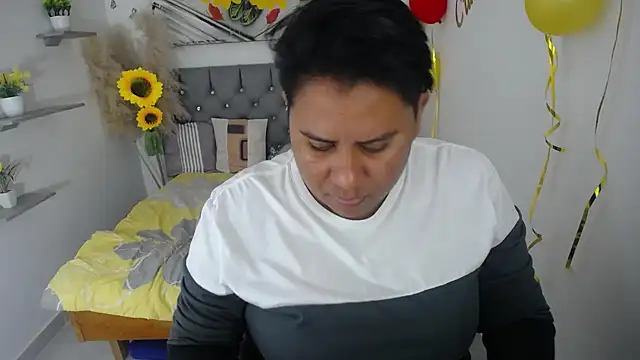 Snapshot of hotlesby_valery chatting on September 26, 2025, 12:20 pm hotlesby valery online show from September 26, 2025, 12:20 pm