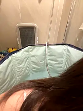 fioralba online show from September 19, 2025, 12:02 am