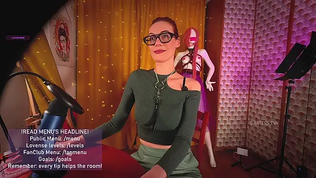 Giantess Eva online show from April 24, 2026, 8:33 pm