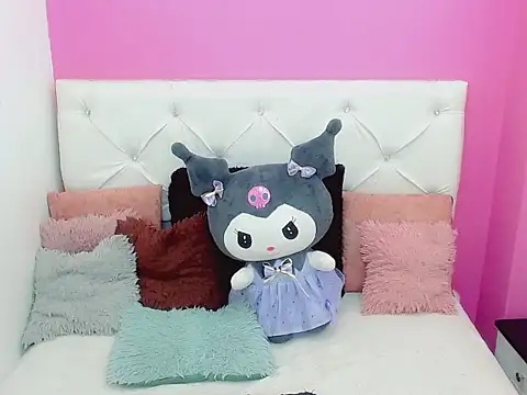 x daniiela x online show from November 13, 2025, 8:52 pm