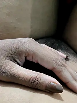 Snapshot of auntybbk chatting on September 20, 2025, 4:57 am auntybbk online show from September 20, 2025, 4:57 am