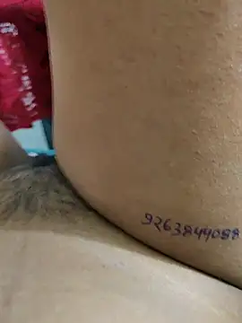 Snapshot of auntybbk chatting on October 23, 2025, 7:45 pm auntybbk online show from October 23, 2025, 7:45 pm