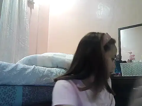 Snapshot of Amarrahlyn chatting on May 16, 2026, 9:13 pm Amarrahlyn online show from May 16, 2026, 9:13 pm