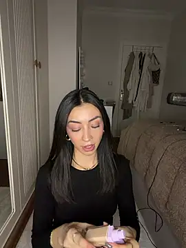 Snapshot of truthforliess chatting on January 18, 2026, 6:01 pm truthforliess online show from January 18, 2026, 6:01 pm