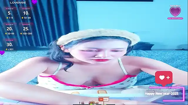 Lalacream12 online show from September 30, 2025, 12:21 pm