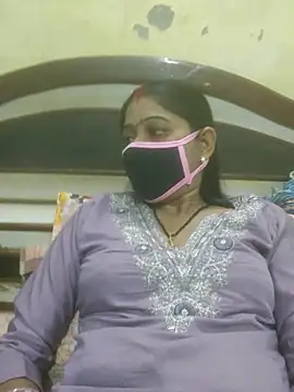 Snapshot of Cute-Charvii chatting on November 11, 2025, 4:45 am Cute-Charvii online show from November 11, 2025, 4:45 am