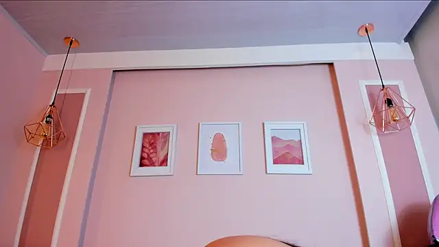 Sarah Reidd online show from October 19, 2025, 2:07 pm