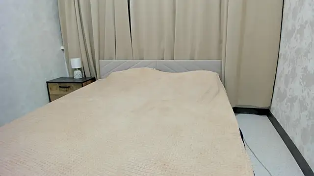 Lesley Wins online show from November 15, 2025, 4:10 am