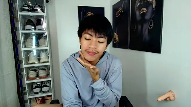 jayxxxlovescock online show from October 6, 2025, 6:27 pm