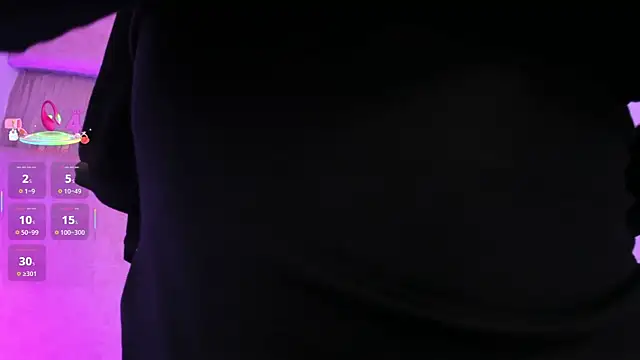 Snapshot of _Malak chatting on May 30, 2026, 12:24 pm Malak online show from May 30, 2026, 12:24 pm