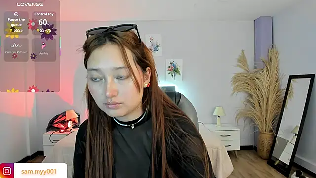 Snapshot of Samara_Hilton_2 chatting on November 12, 2025, 6:41 pm Samara Hilton 2 online show from November 12, 2025, 6:41 pm