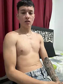 Snapshot of Dav_oviedo chatting on October 14, 2025, 3:18 am Dav oviedo online show from October 14, 2025, 3:18 am