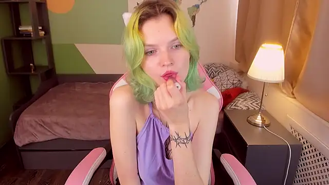 Snapshot of Lika_Sky chatting on June 23, 2026, 11:41 am Lika Sky online show from June 23, 2026, 11:41 am