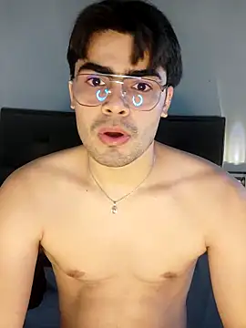 Mason grey online show from October 14, 2025, 8:53 pm