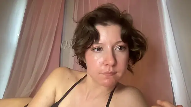 dancerbb online show from March 26, 2026, 10:26 pm