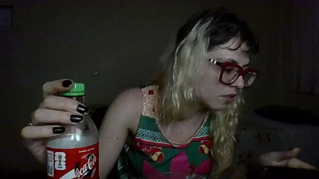 Snapshot of BlondieTami chatting on March 29, 2026, 2:00 am BlondieTami online show from March 29, 2026, 2:00 am