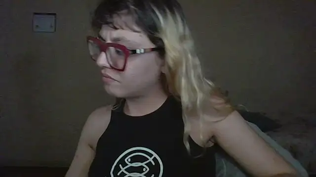 Snapshot of BlondieTami chatting on March 30, 2026, 5:30 am BlondieTami online show from March 30, 2026, 5:30 am
