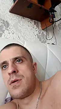 Snapshot of Adidas7217 chatting on March 8, 2026, 9:13 am Adidas7217 online show from March 8, 2026, 9:13 am