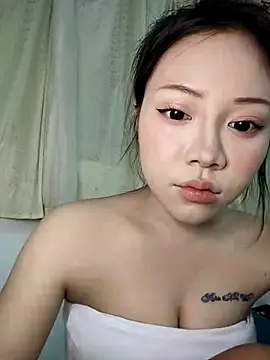 Snapshot of -Bianca- chatting on September 22, 2025, 3:25 pm -Bianca- online show from September 22, 2025, 3:25 pm