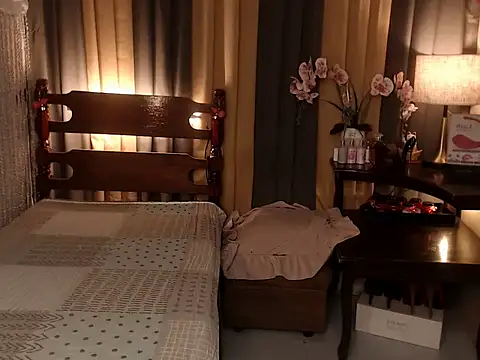 Jastine hunk online show from January 8, 2026, 5:21 am