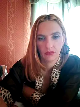 LaraDiva7799 online show from October 12, 2025, 10:47 am