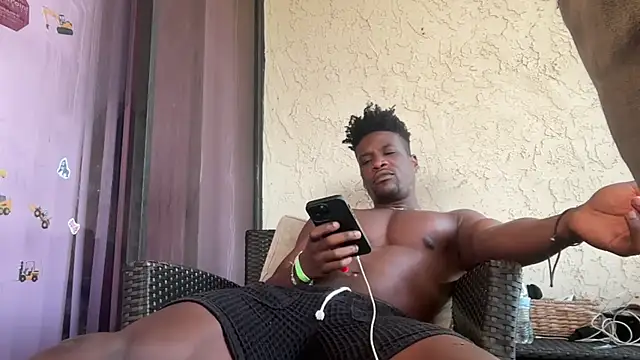 Snapshot of MrDaddyBlackNi9e chatting on October 27, 2025, 11:58 am MrDaddyBlackNi9e online show from October 27, 2025, 11:58 am