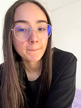 Innerpeace  online show from October 3, 2025, 9:01 pm