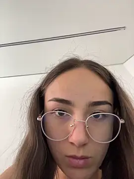 Innerpeace  online show from April 18, 2026, 4:33 pm