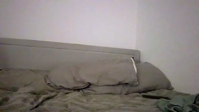 Snapshot of GymKing99 chatting on March 5, 2026, 12:39 am GymKing99 online show from March 5, 2026, 12:39 am