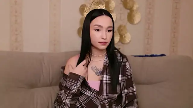 Amanda Choi online show from November 7, 2025, 5:29 am