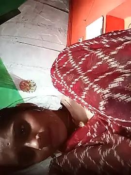 Cuty sunena online show from November 15, 2025, 7:38 am