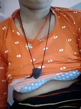 Snapshot of Soniya4357 chatting on November 27, 2025, 10:17 am Soniya4357 online show from November 27, 2025, 10:17 am