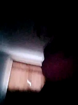 Snapshot of transreyna chatting on February 4, 2025, 1:27 pm transreyna online show from February 4, 2025, 1:27 pm