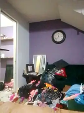 Snapshot of transreyna chatting on March 30, 2026, 6:36 am transreyna online show from March 30, 2026, 6:36 am