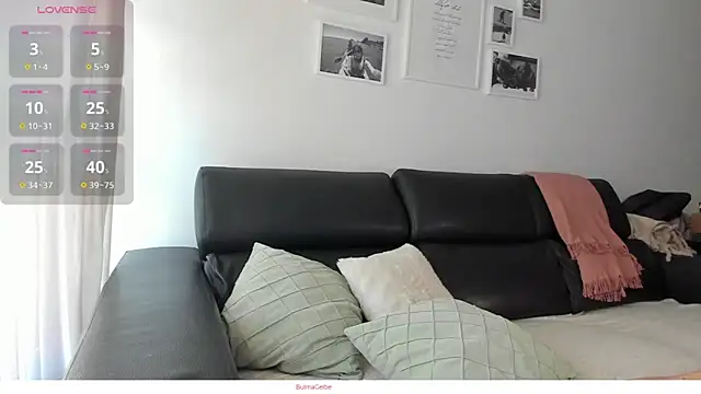 Snapshot of BulmaCeibe chatting on October 5, 2025, 2:15 pm BulmaCeibe online show from October 5, 2025, 2:15 pm