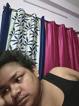 Deborbhavi222 online show from May 28, 2026, 6:49 pm