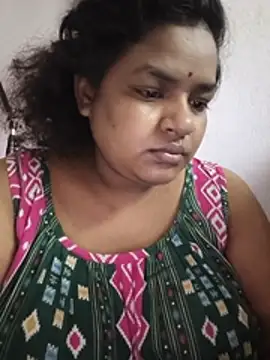 Deborbhavi222 online show from May 31, 2026, 7:15 am