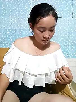 dorothyxx online show from October 7, 2025, 10:01 am