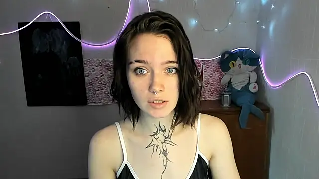 Snapshot of Elastikisss chatting on February 21, 2026, 3:51 am Elastikisss online show from February 21, 2026, 3:51 am