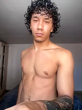 Snapshot of mrpeke chatting on October 2, 2025, 4:25 pm mrpeke online show from October 2, 2025, 4:25 pm