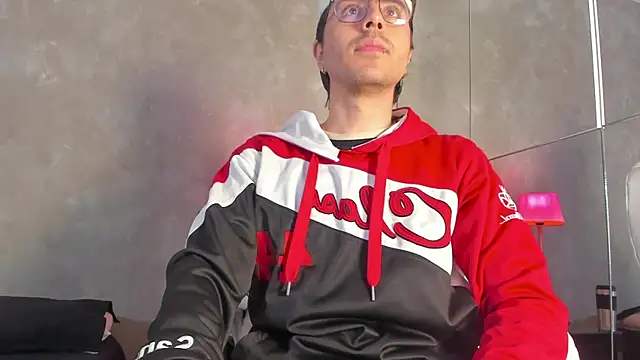 dylan cross  online show from December 2, 2025, 11:15 am