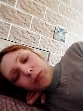 Ponka2011 online show from April 5, 2026, 5:04 am